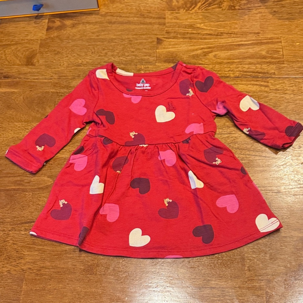 Gap baby dress size 6-12 months